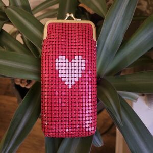 Red w/Pink Heart 120mm Metal Mesh Cigarette/Eyeglass Case